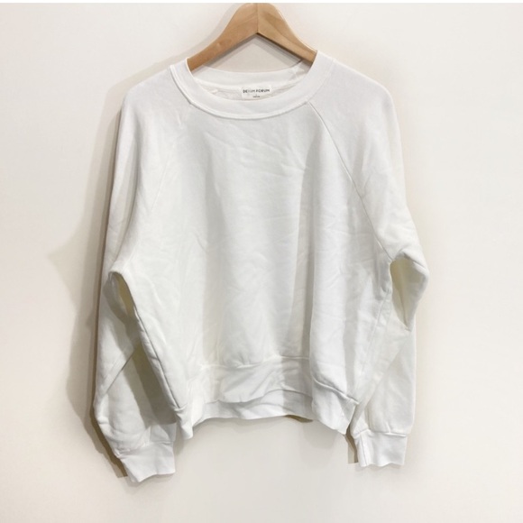 Aritzia Tops - Denim Forum The Crew Sweatshirt White Longsleeve Size Large
